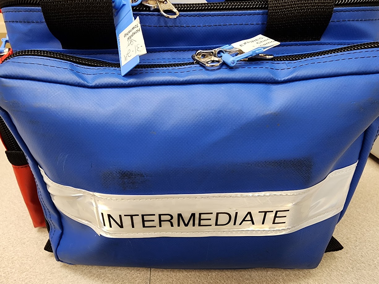 Intermediate Pouch